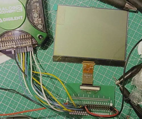 太牛了,技術(shù)大佬把沒資料的電子產(chǎn)品逆向了