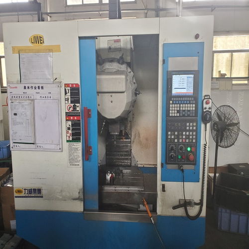 肇慶端州區電子廠設備回收上門服務 高效環保的電子設備處理方案